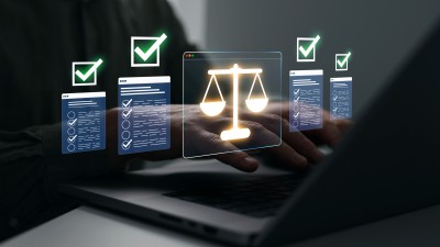 Vorschaubild von Die Grauzone zwischen Rechtsberatung und technischen Feststellungen – Abgrenzung der Tätigkeitsbereiche und rechtliche Fallstricke im Sachverständigenrecht